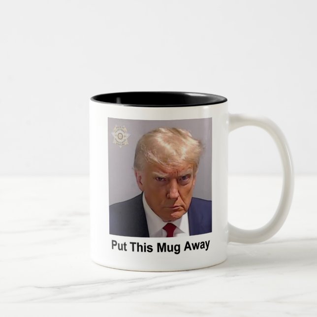 Trump Mug "Mets Cette Mug Loin" (Droit)
