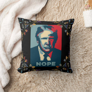 Trump Nope Throw Pillow Kissen