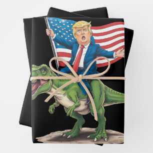 Trump Riding Dinosaur T Rex US-amerikanische Flagg Geschenkpapier Set