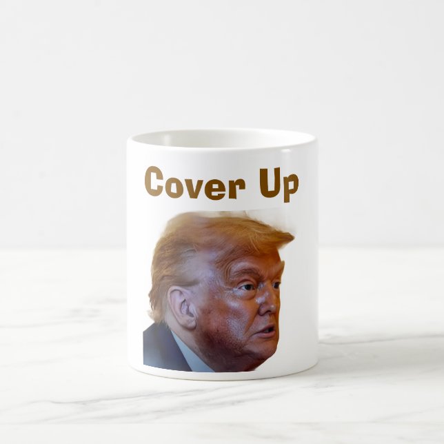 Trump/Vertuschung Tasse (Mittel)