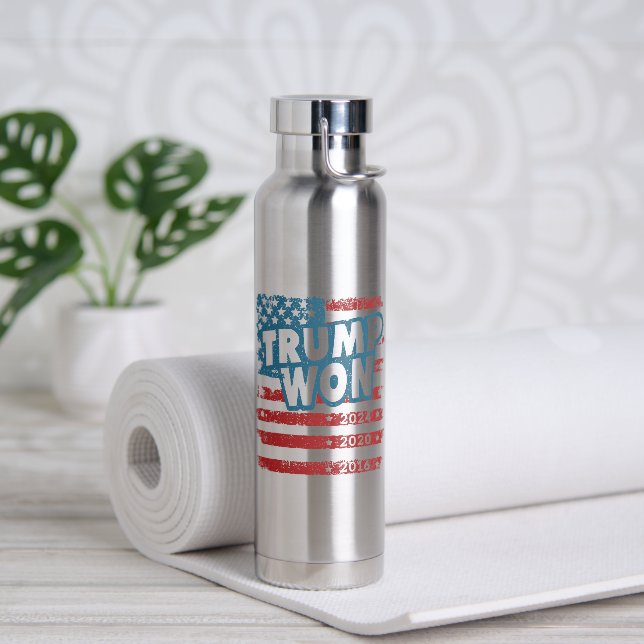 Trump Won 2024 Trinkflasche (Yoga)