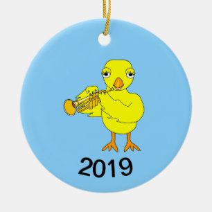 Trumpet Chick Keramik Ornament