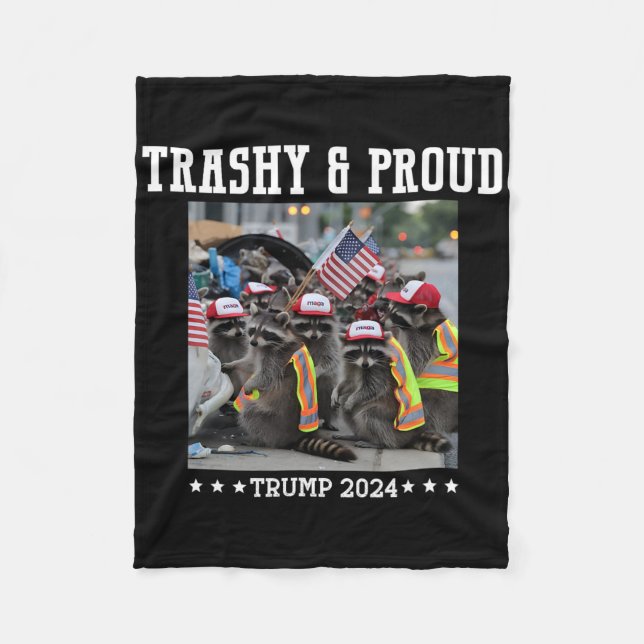 Trumps Supporters Garbyge Raccoon Trashy And Proud Fleecedecke (Vorderseite)