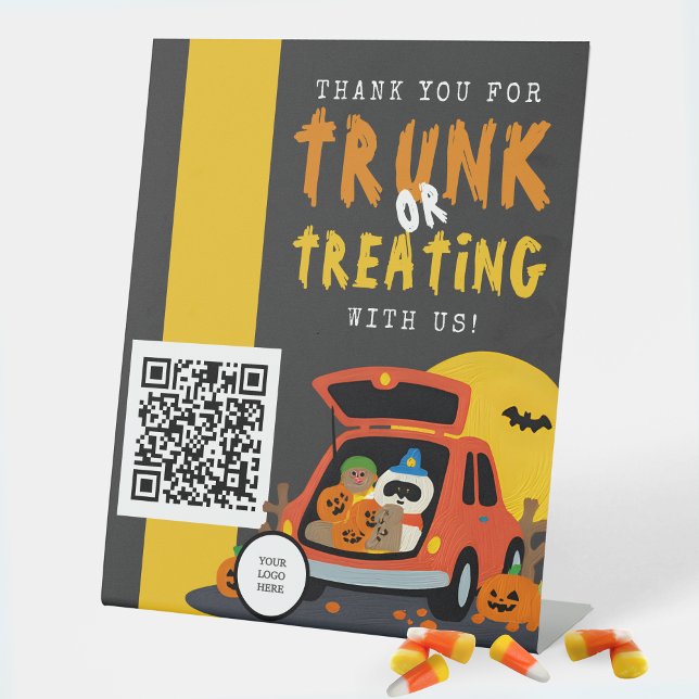 Trunk oder Leckerei Ghoulish Pumpkin Business Viel Sockelschild (Halloween Trunk or Treat Standing Business QR Code Display Sign in Grey, Orange, Yellow)