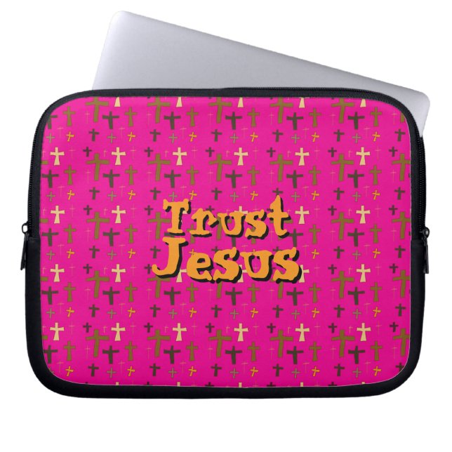 “Trust Jesus” Crosses Christian Themed Pink Laptopschutzhülle (Vorderseite)