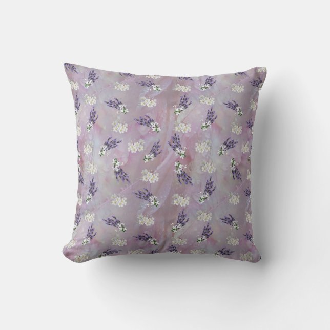 Tuberose & Lavender Blooms auf Rose Blüten Kissen (Vorderseite)
