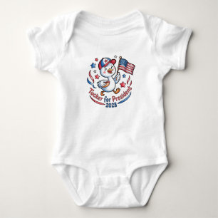 Tucker für Präsident 2028 Amerika zuerst Patriotis Baby Strampler