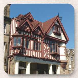 Tudor oak frame building, Edinburgh, Scotland Getränkeuntersetzer
