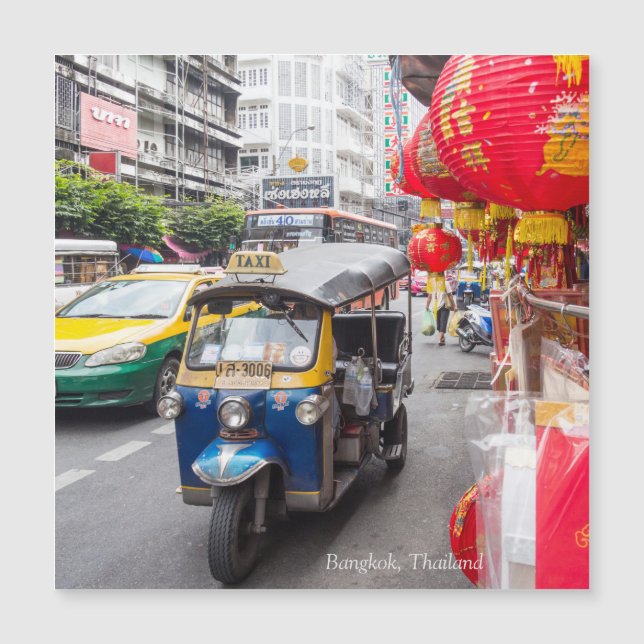 Tuk Tuk auf der Yaowarat Road in Chinatown Magnetkarte (Vorderseite)