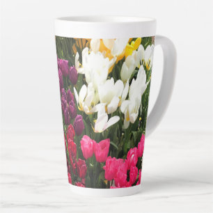 Tulip Garden Bed. Oregon Milchtasse