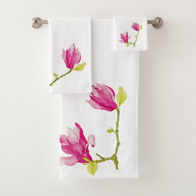 Tulip Magnolias sur un ensemble de serviettes de b (En situation)