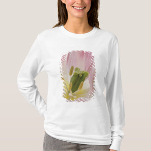 Tulip nah up, Keukenhof Gardens, Lisse, T-Shirt
