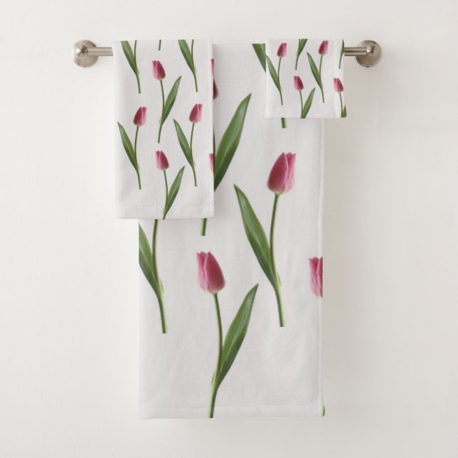 Tulipes roses sur le côté Ensemble de serviettes (En situation)