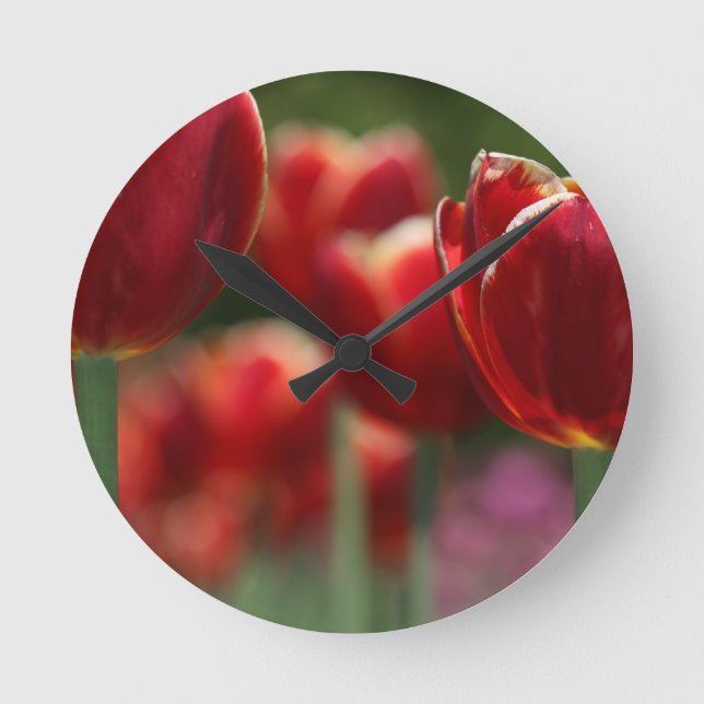 Tulips Runde Wanduhr (Vorderseite)