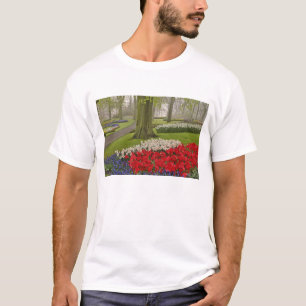 Tulips und Daffodils, Keukenhof Gardens, T-Shirt