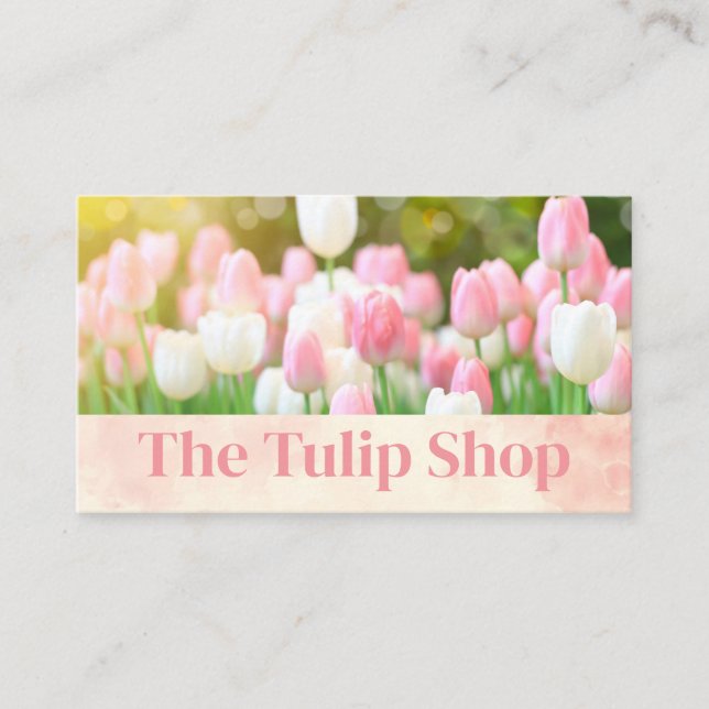 Tulips wachsen in einem Feld Visitenkarte (Vorderseite)