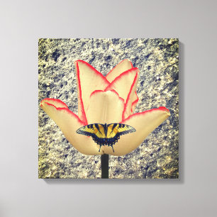 Tulpe und Schmetterling Leinwanddruck