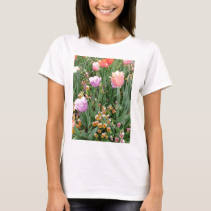Tulpen und Stiefmütterchen T-Shirt