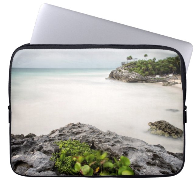 Tulum Laptopschutzhülle (Vorderseite)