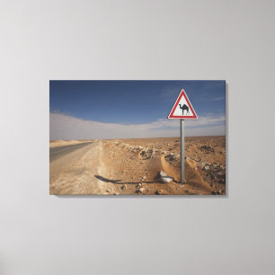 Tunesien, Ksour-Gebiet, Ksar Ghilane, Öl-Pipeline Leinwanddruck