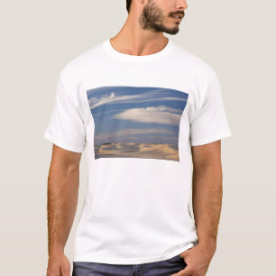 Tunesien, Sahara-Wüste, Douz, Große Düne, Dämmerun T-Shirt