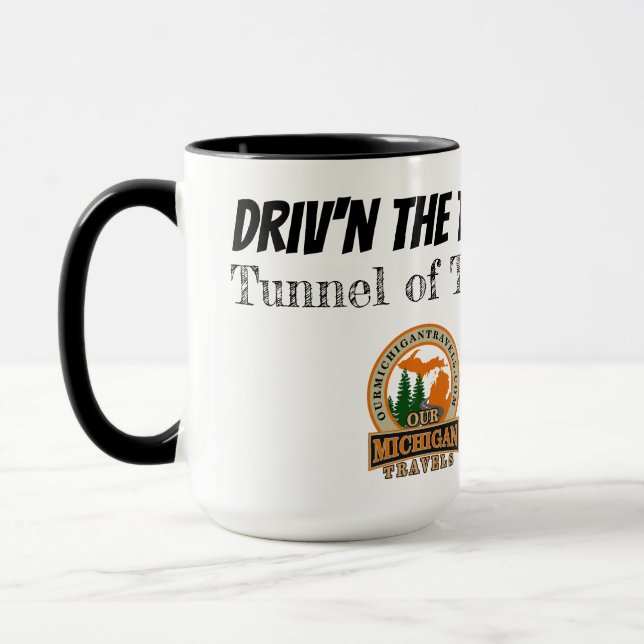 Tunnel der Baum-Kaffee-Tasse Tasse (Links)