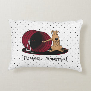 Tunnel Monster - agility scared nervous dog funny Dekokissen