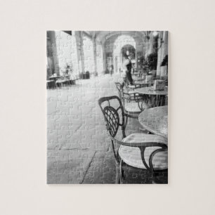 Turin Italien, Café und Torbogen