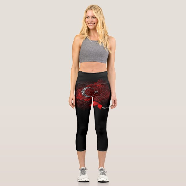 Türkei-Flagge Capri Leggings (Vorderseite)