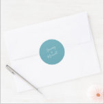 Türkis Blue Beach Wedding Runder Aufkleber<br><div class="desc">Diese Hochzeitsaufkleber zeichnen sich durch einen modernen Handschrift-Script-Schriftart mit Braut- und Bräutigam-Namen aus,  der eine solide türkisblaue Farbe überragt. Verwenden Sie sie für Hochzeiten Umschlag Aufkleber oder Gastgeschenke. Besuchen Sie DoTellABelle auf Zazzle,  um passende Artikel von Victoria Grigaliunas zu sehen: www.zazzle.com/dotellabelle</div>