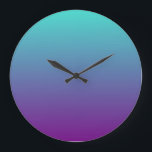 Türkis Lila Ombre Große Wanduhr<br><div class="desc">Einfach türkisfarbener und lila Gradientenhintergrund.</div>