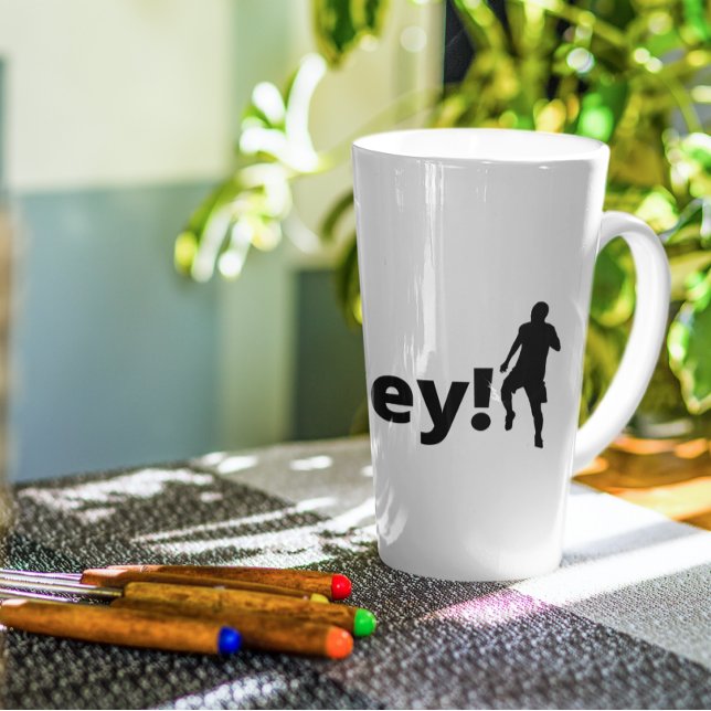 türkischer Fußballspieler Milchtasse (Von Creator hochgeladen)