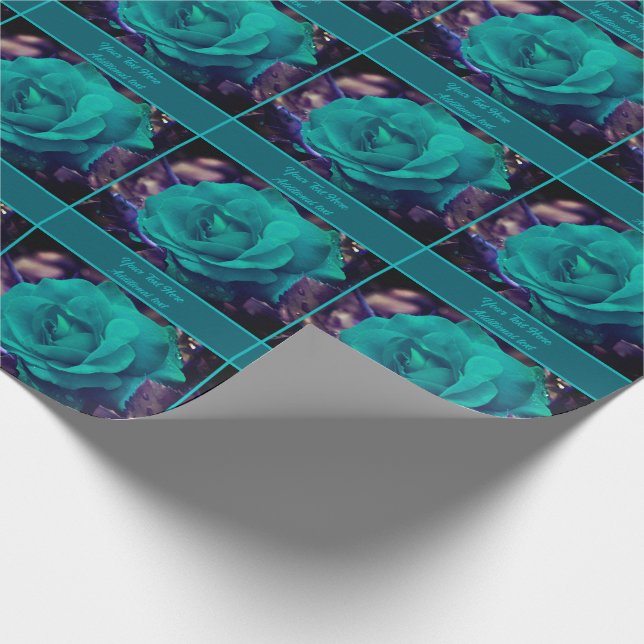 Türkisfarbene Rose Blume Personalisiert Geschenkpapier (Ecke)