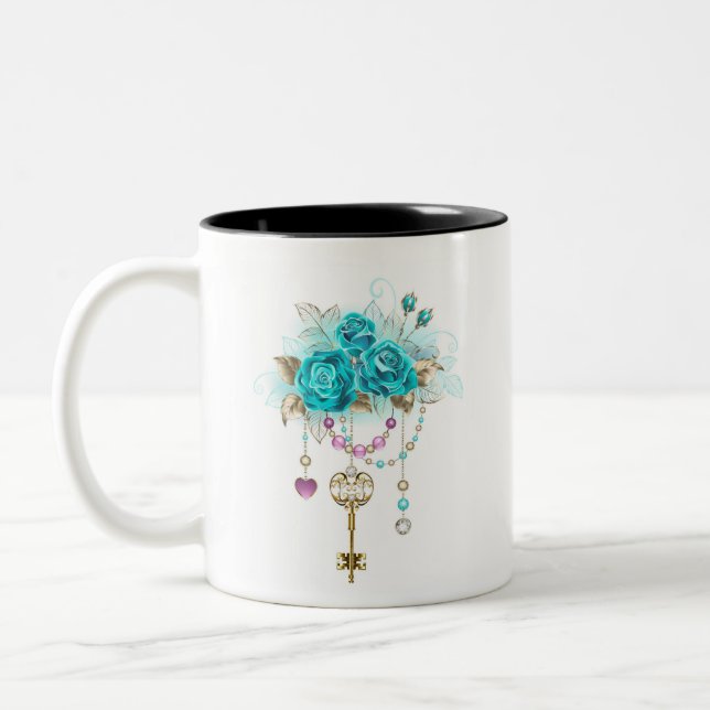 Türkisfarbene Rose mit Tasten Zweifarbige Tasse (Links)