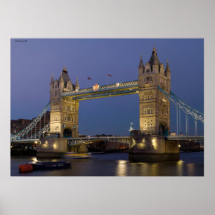 Turm-Brücke London England an der Dämmerung Poster