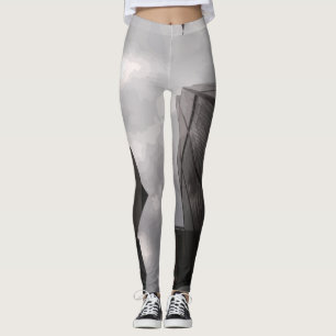 Turm in der Stadt. Leggings