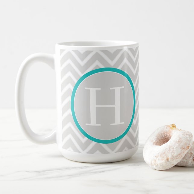 Turquoise Chevron Monogram Coffee Mug (Avec donut)