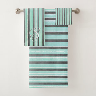 Turquoise, gris et blanc