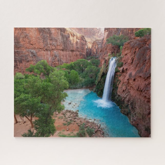 Turquoise Havasu Falls in Grand Canyon (Horizontal)