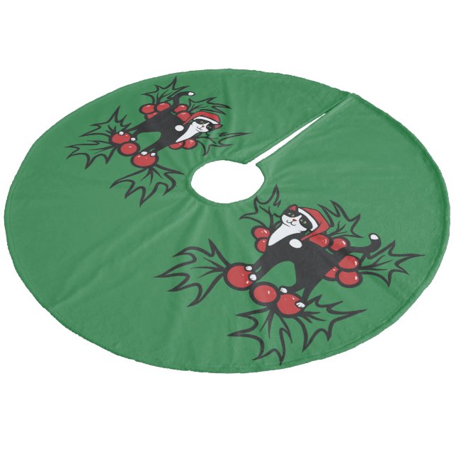 Tuxedo Cat Christmas Fleece Weihnachtsbaumdecke (Schrägansicht)