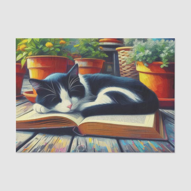 Tuxedo Katze Schlafen im Garten des Buches Seidenpapier (Vorderseite)