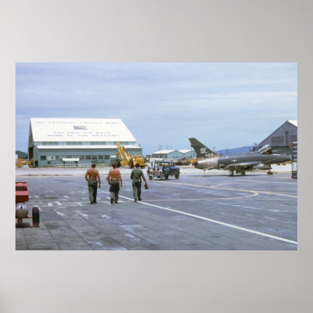 Tuy Hoa Air Base Vietnam 1969 Poster (Vorne)