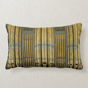 Tuyaux d'organe dans le vert et le coussin