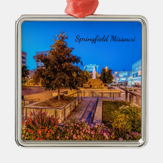Twilight auf dem Park Central Square Ornament Aus Metall (Vorne)