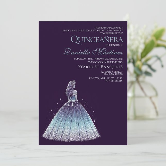 Twilight Lila Quinceañera Girl Einladung (Stehend Vorderseite)