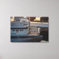 Twilight Marina: Ein serener Dockside-Moment