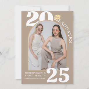 Twin Arch Foto Uni High School Abschluss Ankündigung