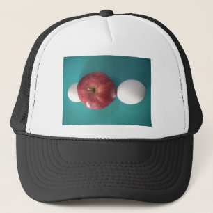 Twin Egg roter Apfel für einen Kuchen.JPG Truckerkappe