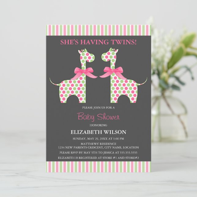 Twin Girl Giraffe Babydusche Einladung (Stehend Vorderseite)