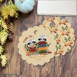 Twin Raccoons mit Books Baby Dusche Tag Geschenkanhänger